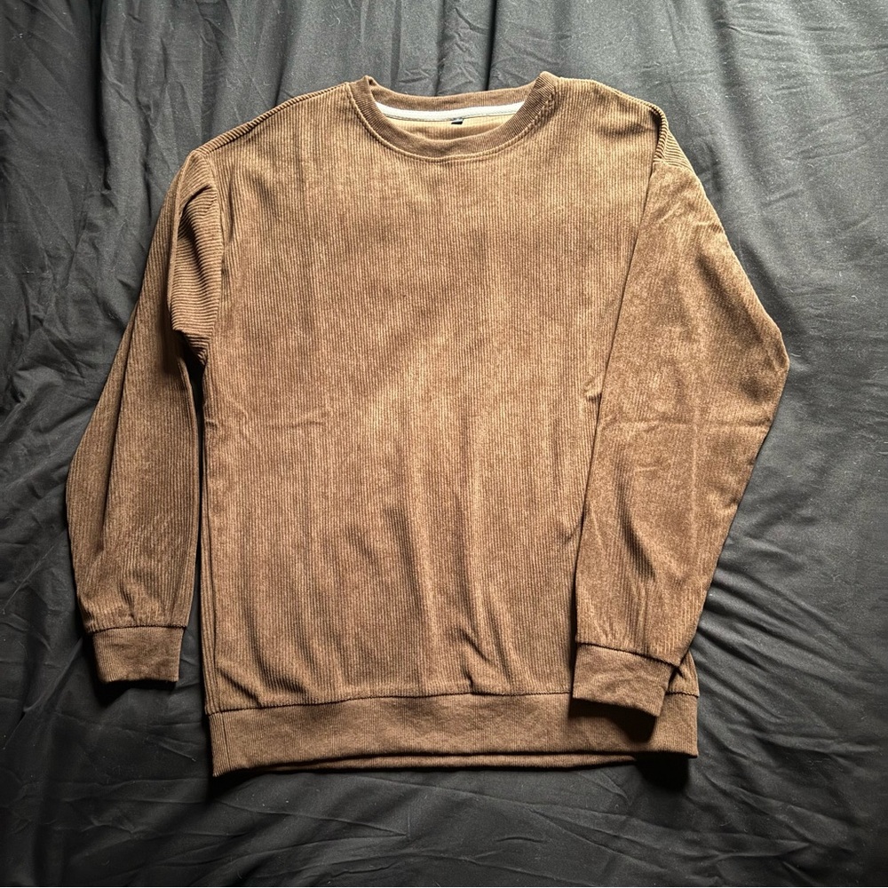 SHEIN Men's Tan Crewneck Sweater